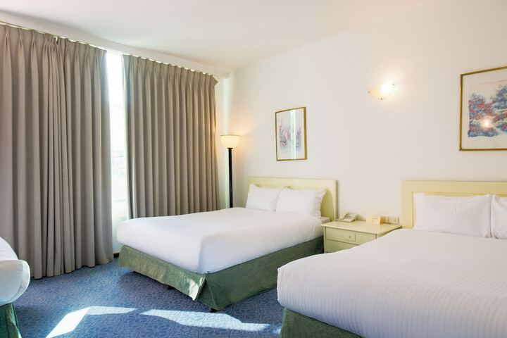 Room 8 of 42