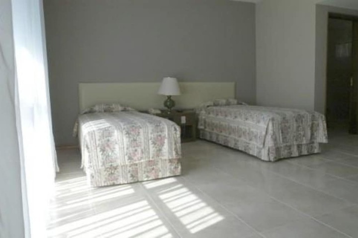 Room 19 of 28