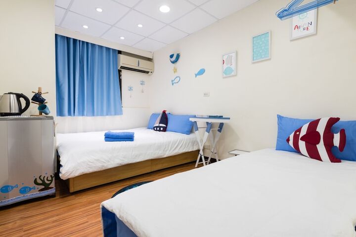 Room 37 of 129