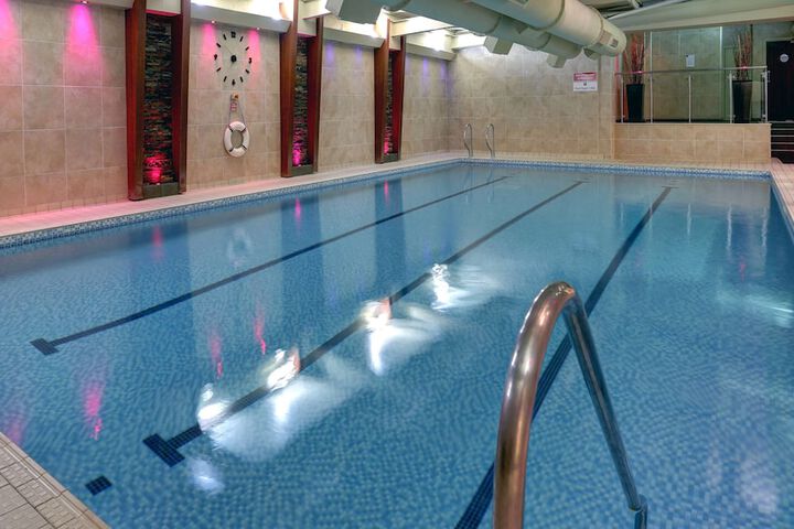 Pool 74 of 136