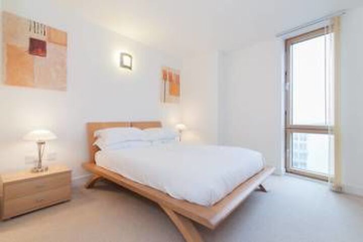 Room 10 of 21