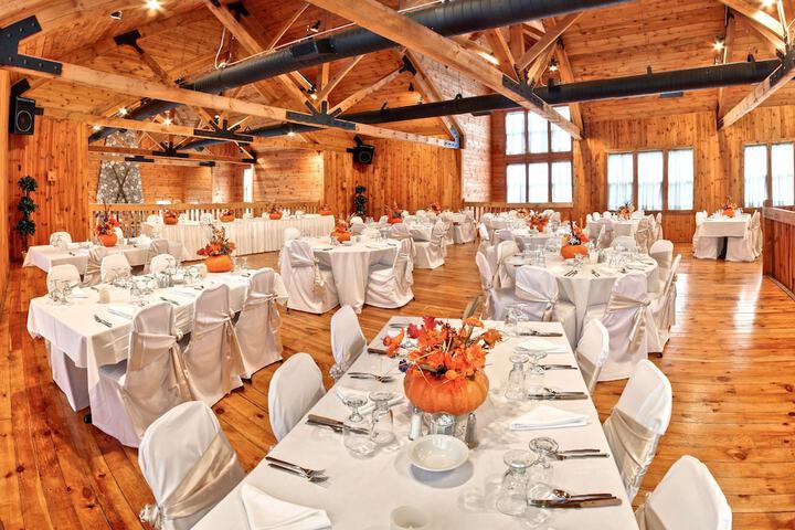 Ballroom/Hall 30 of 36