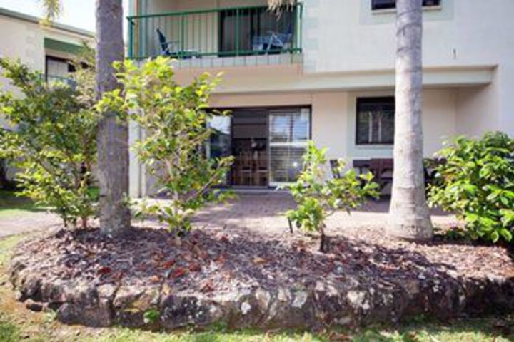 Property Grounds 18 of 23