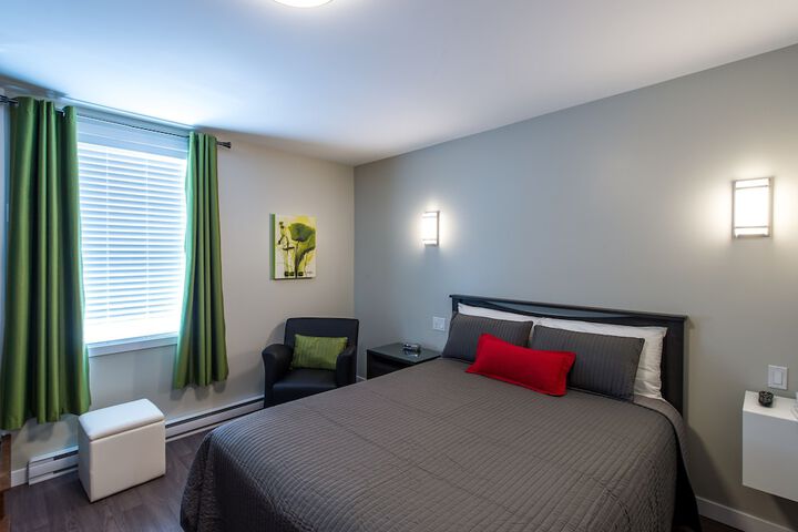 Room 14 of 40
