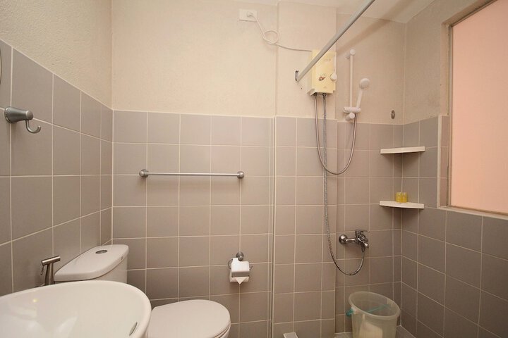 Clean Restrooms