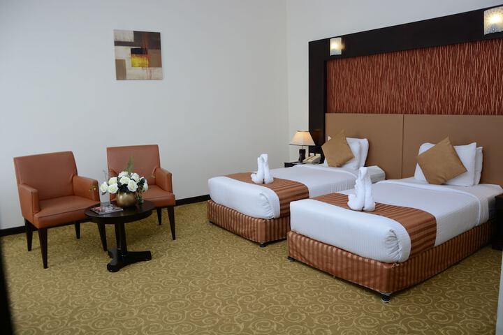 Room 20 of 77