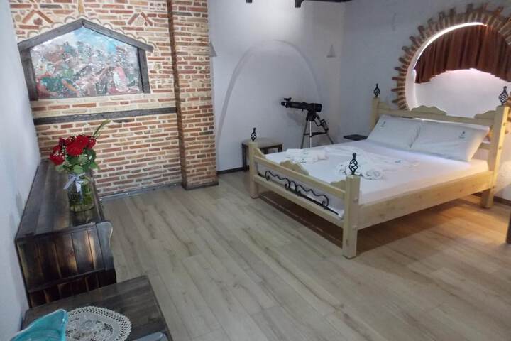 Room 15 of 55