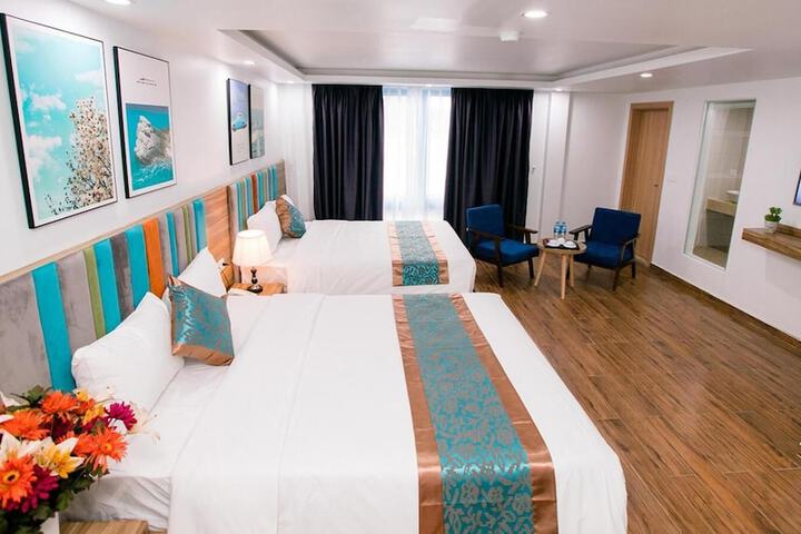 Room 14 of 29