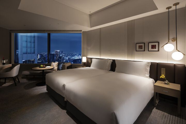 Room 9 of 196