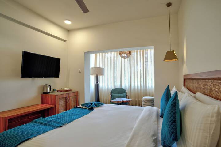 Room 6 of 22