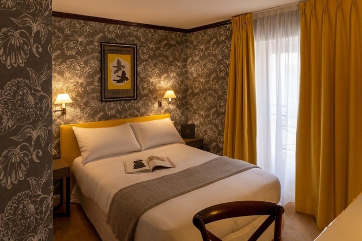 Room 14 of 61