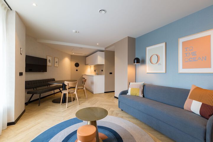 Room 40 of 53