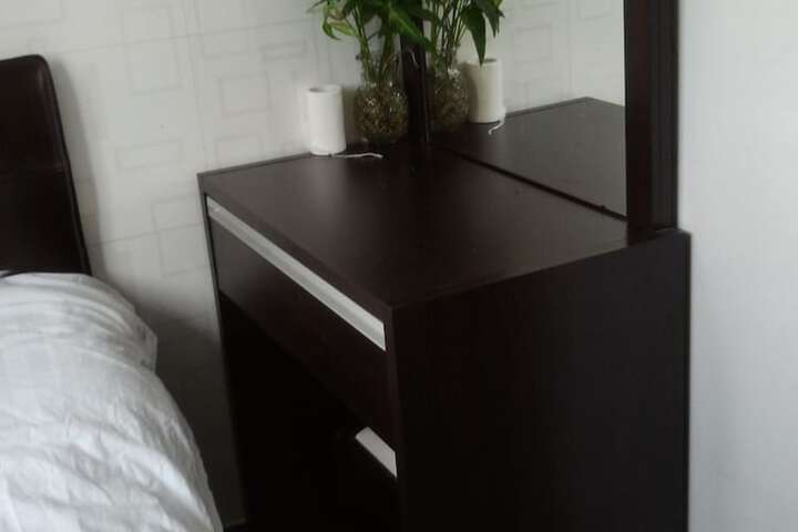 Room 7 of 30