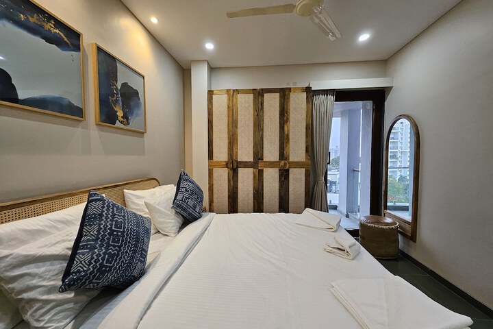 Room 3 of 57