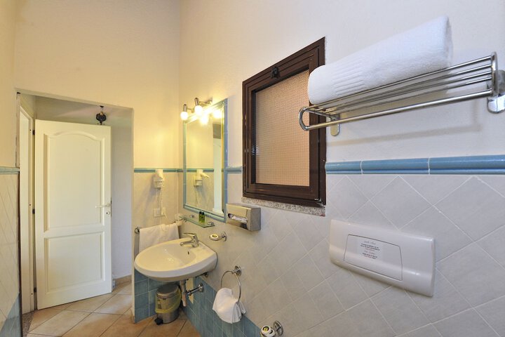 Bath Interior