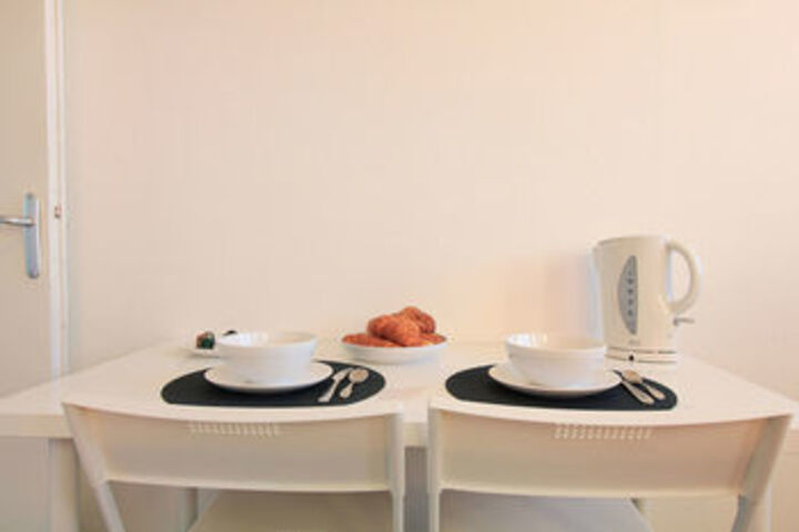 Room 16 of 20