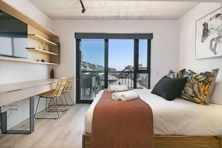 Room 4 of 29