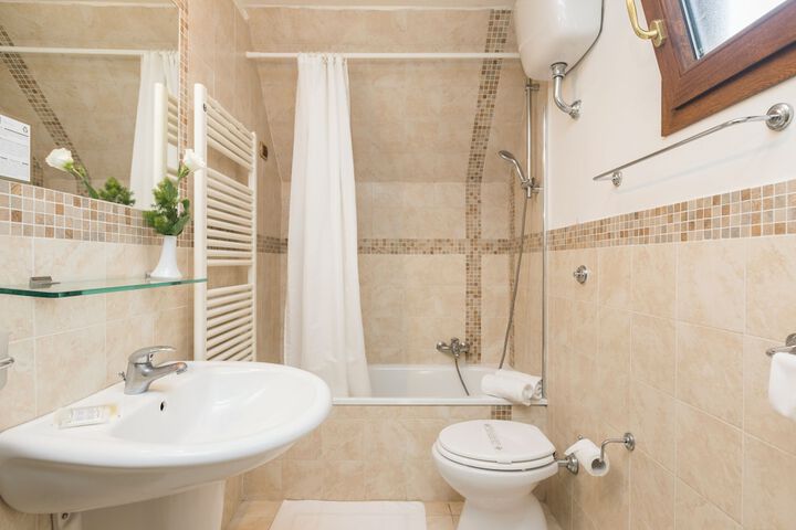 Bath Interior