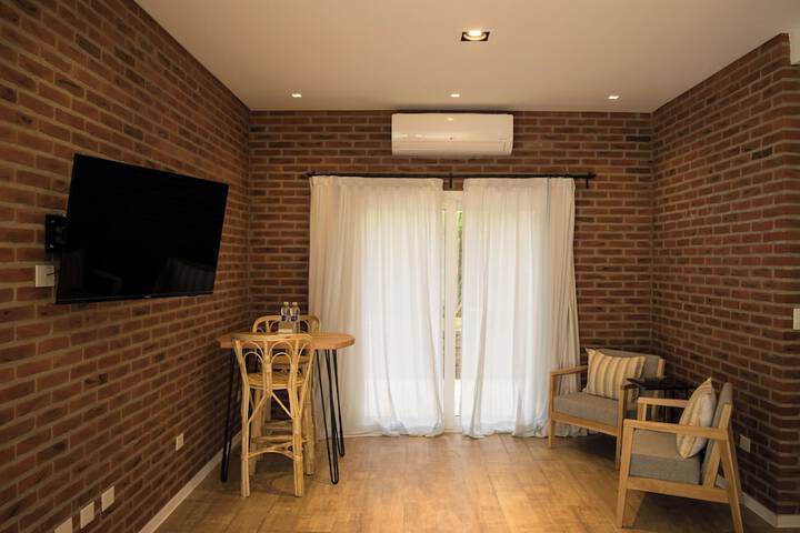 Room 45 of 128
