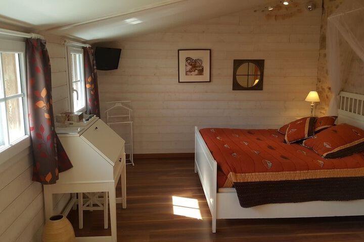 Room 5 of 44
