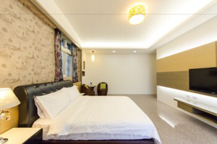 Room 14 of 29