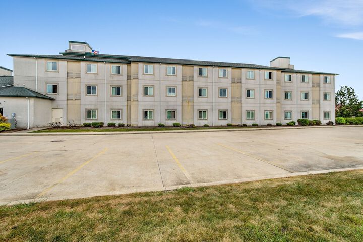 Exterior Photo