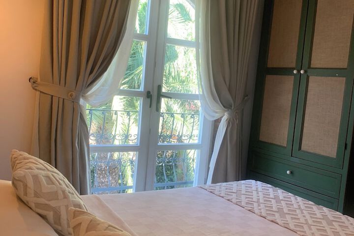 Room 15 of 80