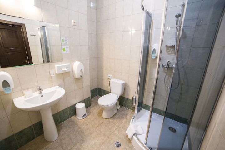 Clean Restrooms