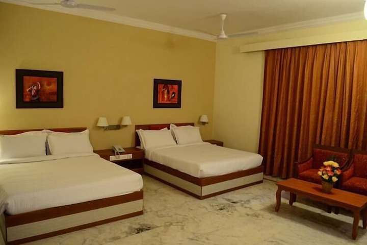 Room 8 of 20