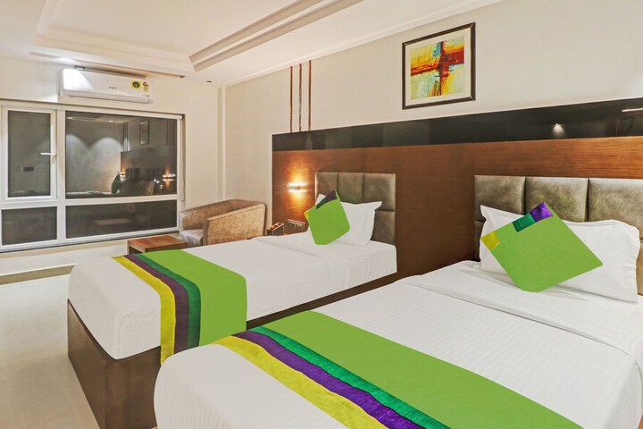 Room 20 of 44