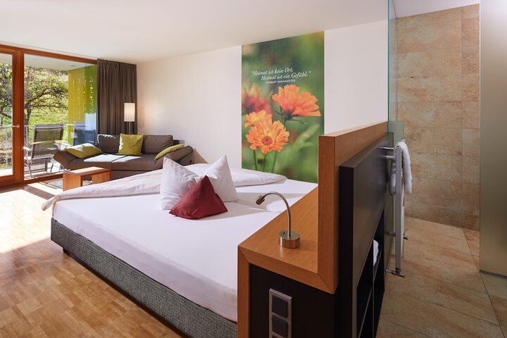 Room 4 of 55