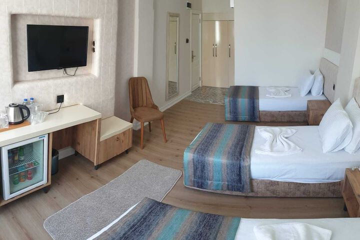 Image of Grand Boss Suit Hotel