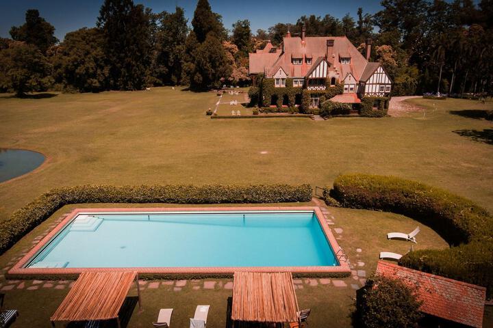 Pool 24 of 54