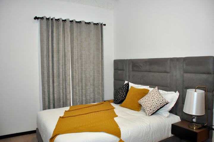 Room 20 of 329