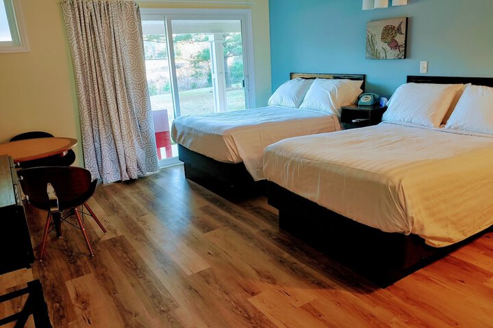 Room 2 of 17