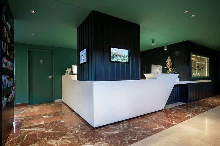 Lobby Photo