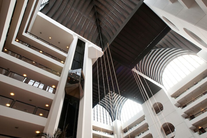 Entrance & Lobby