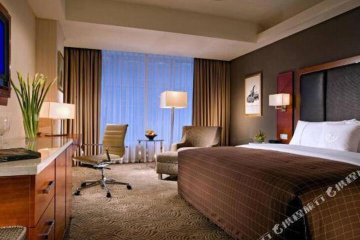 Yunda Sheraton International Plaza Apartment Hotel