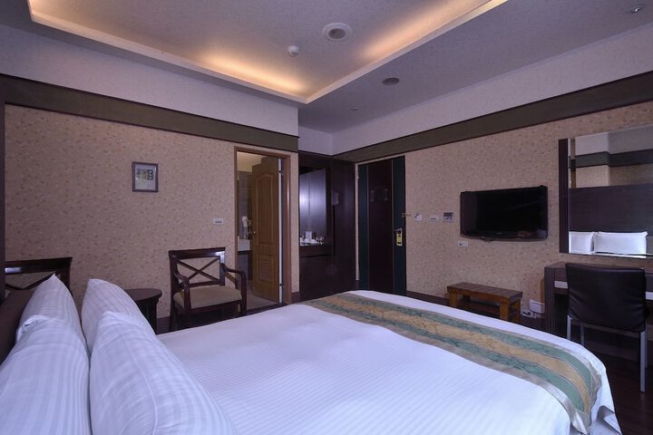 Room 17 of 45