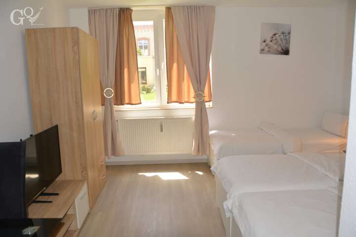 Room 43 of 80