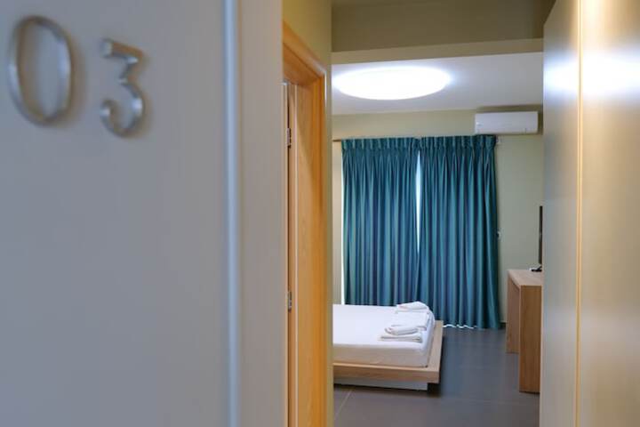 Room 31 of 108