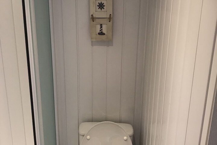 Room 29 of 38