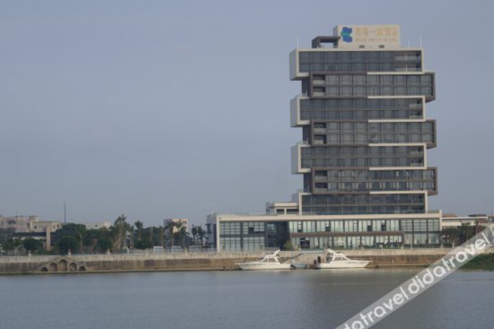 Haijing Yicheng Hotel