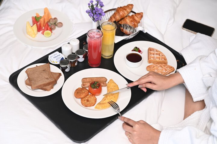 Dining Photos