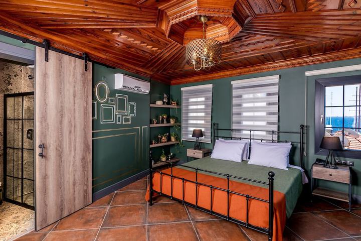 Hero Image 1 of 58