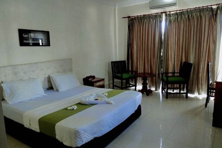 Room 5 of 22