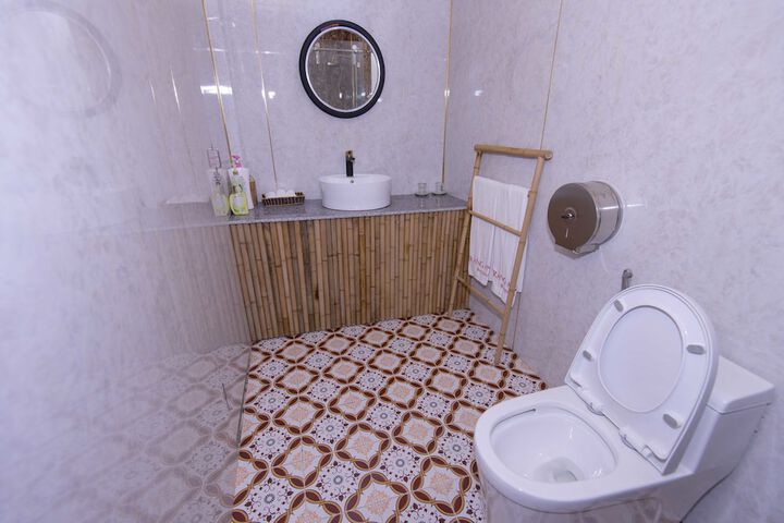 Room 44 of 113