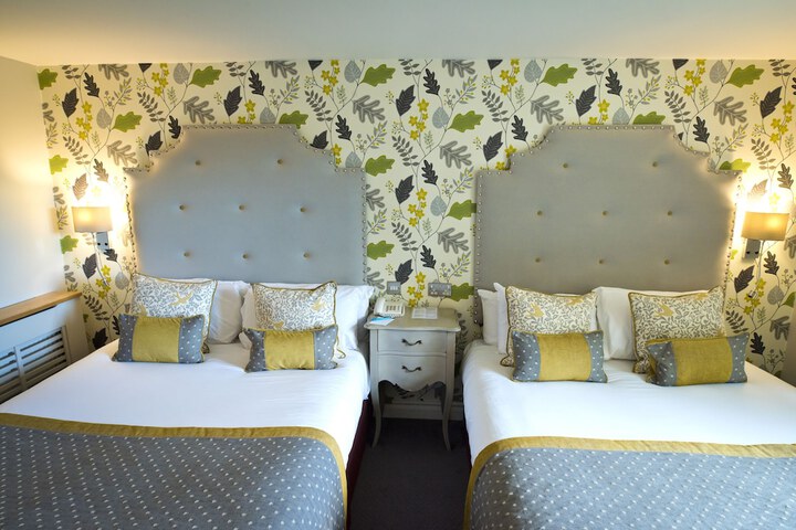 Room 37 of 119