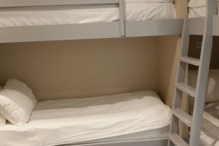 Room 10 of 54