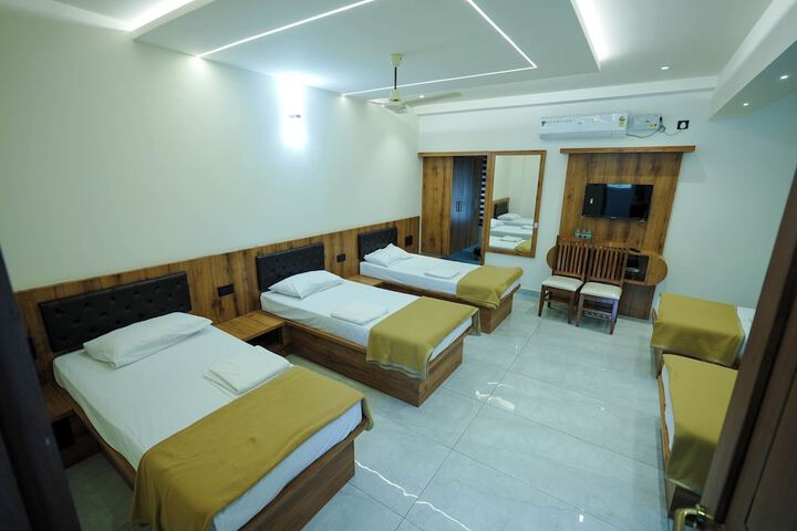 Room 18 of 68